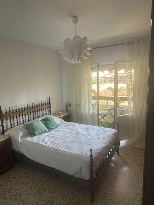 Apartamento Con Vistas Al Pilar Con Aparcamiento Privado ซาราโกซา ภายนอก รูปภาพ