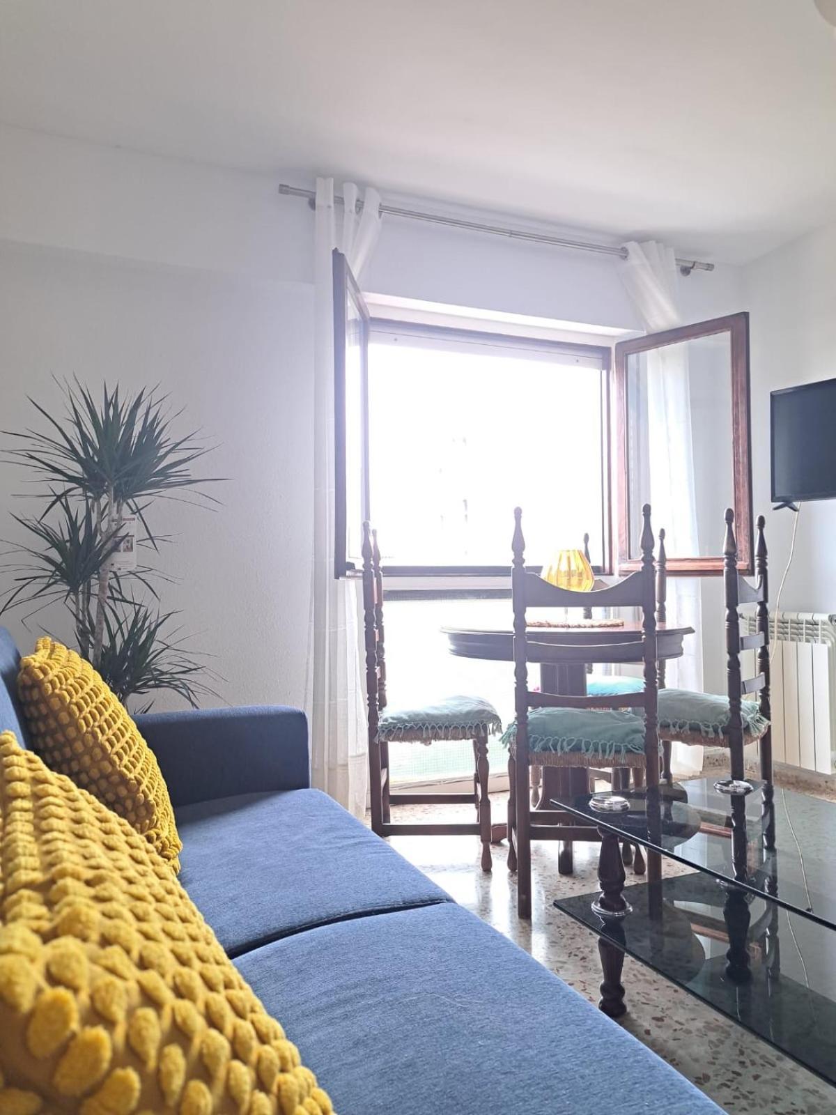 Apartamento Con Vistas Al Pilar Con Aparcamiento Privado ซาราโกซา ภายนอก รูปภาพ